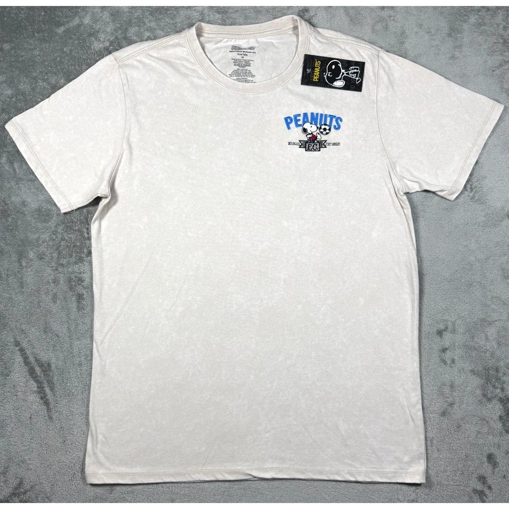 PEANUTS Snoopy 1950 Soccer Shirt Embroidered Mens Sz Med White Graphic Tee